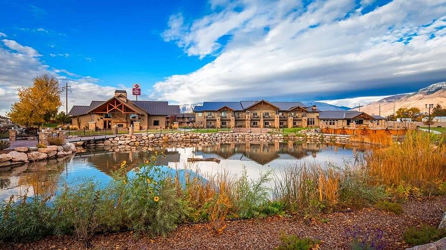 BEST WESTERN PLUS HIGH COUNTRY INN BEST WESTERN PLUS HIGH COUNTRY INN