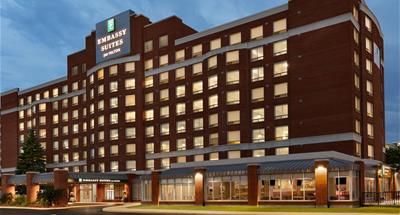 Embassy Suites Pointe-Claire Embassy Suites Pointe-Claire